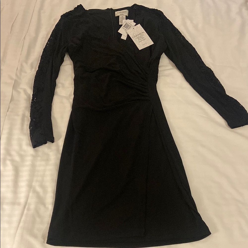 Petite Carmen Marc Valvo Dress Size 2P Black V-Neck Faux Wrap Lace Sleeves NWT